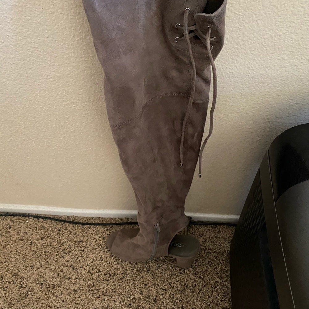 Boots 👢 - Picture 4 of 4